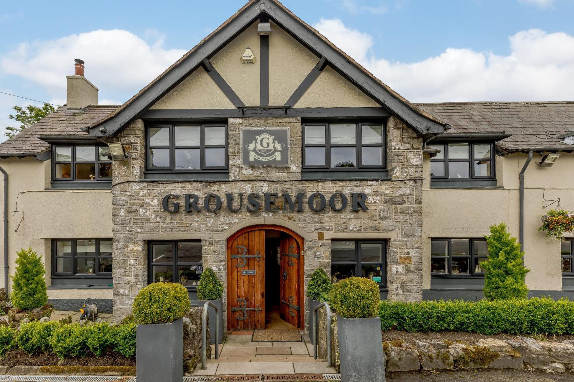 The Grousemoor - North Wales Luxury 7 Bedroom Holiday Rental Llandegla Bagian luar foto
