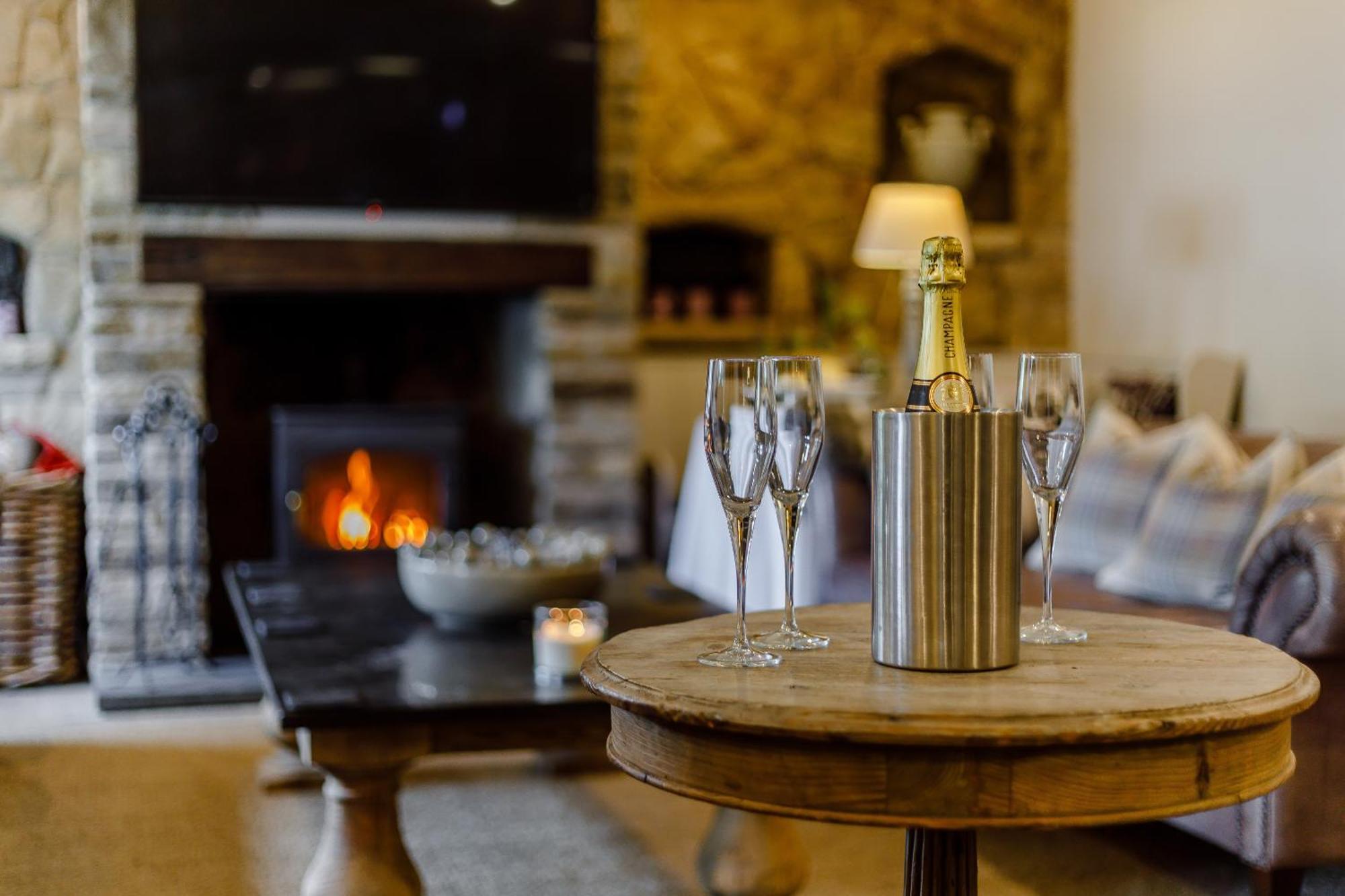 The Grousemoor - North Wales Luxury 7 Bedroom Holiday Rental Llandegla Bagian luar foto